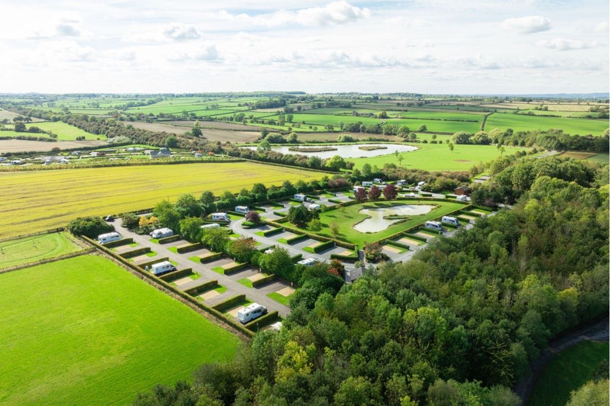 Adult only touring park at Eye Kettleby Lakes